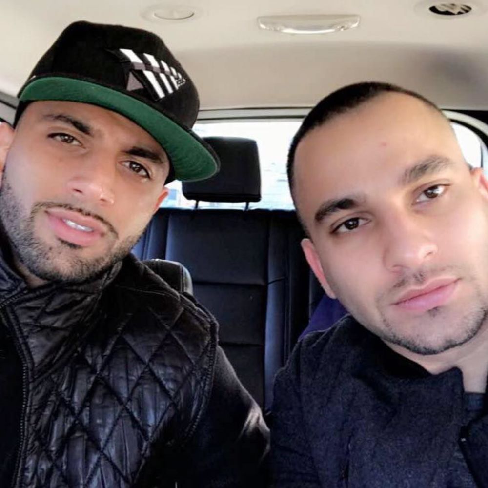 Meet your Posher, Rakan